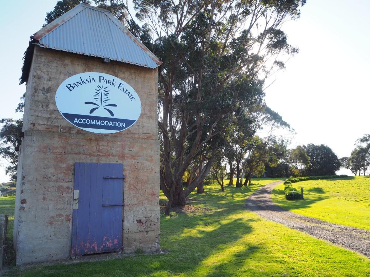Banksia Park Estate Bed & Breakfast Newhaven Bagian luar foto